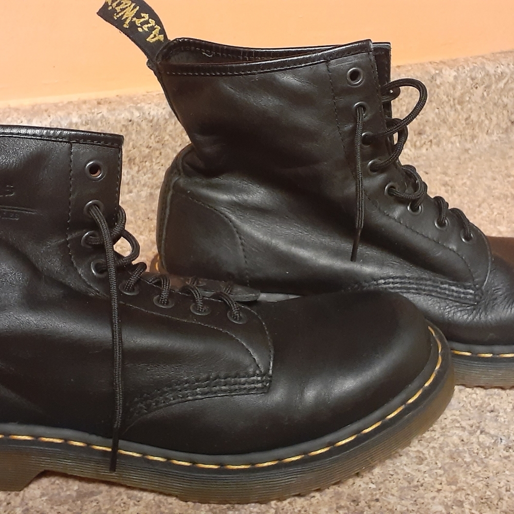 Mens Dr Martens boots